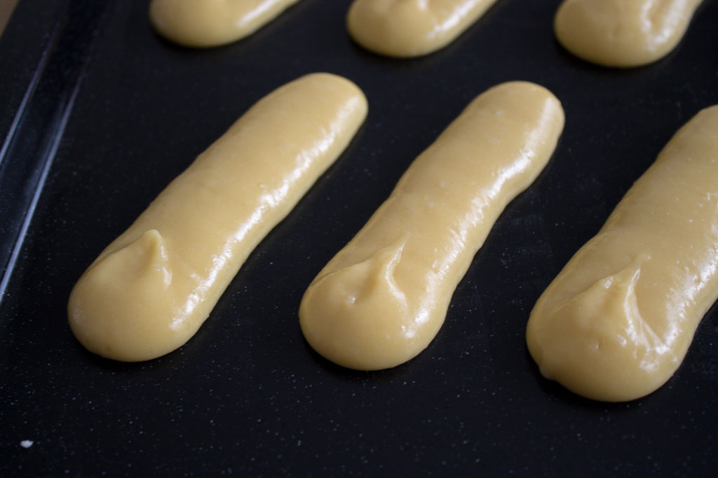 Recipe-Chocolate eclairs-01