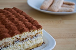 Traditional Tiramisù (with raw eggs)